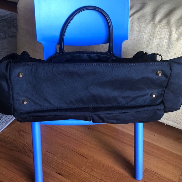 Skip Hop Chelsea Diaper Bag - Picture 9 of 9